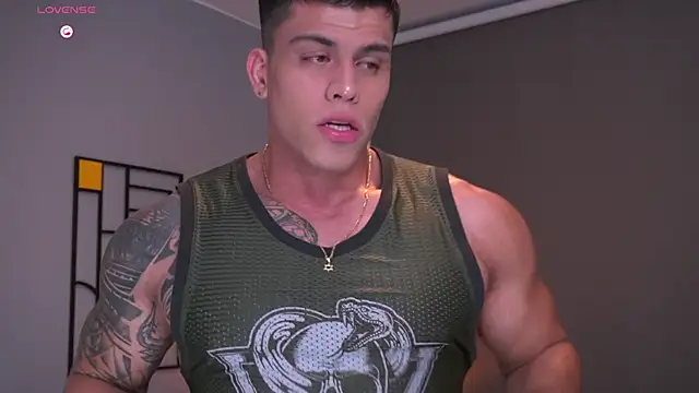 tyler muscle1 online show from 01.09.26