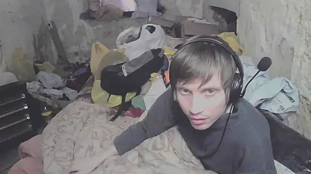 Snapshot of makarov1993 chatting on 04.08.26 makarov1993 online show from 04.08.26