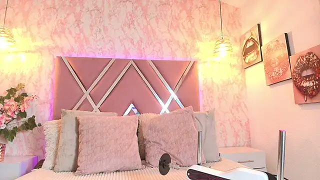 Aliice1  online show from 11.15.25