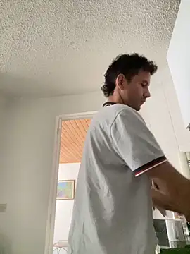 Michaell Spinelly online show from 09.27.25