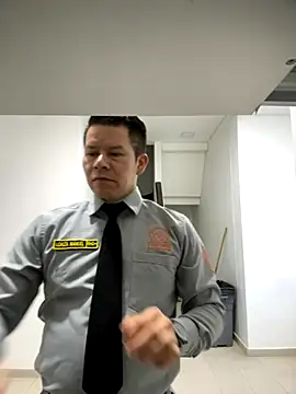 Manu0586 online show from 11.01.25