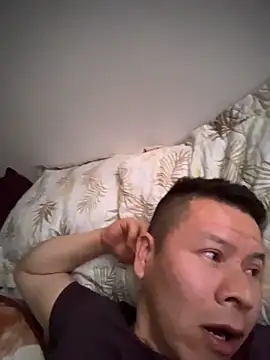 Manu0586 online show from 11.10.25