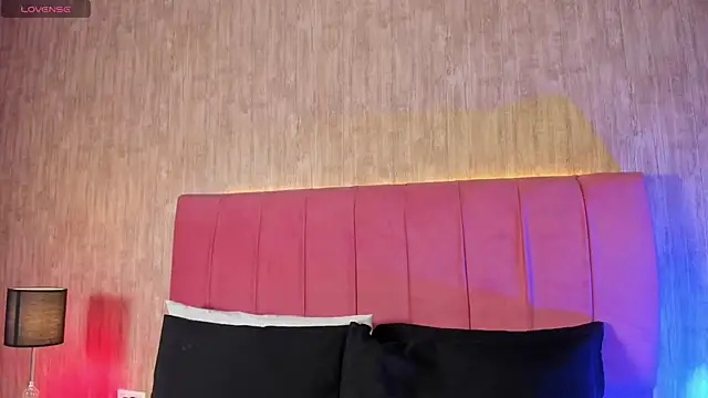 Kendra kobein online show from 02.26.26