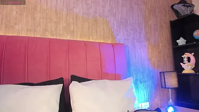 Kendra kobein online show from 03.25.26