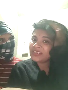 Snapshot of couple_71 chatting on 01.09.26 couple 71 online show from 01.09.26