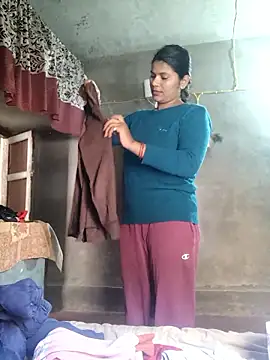 Snapshot of couple_71 chatting on 01.13.26 couple 71 online show from 01.13.26