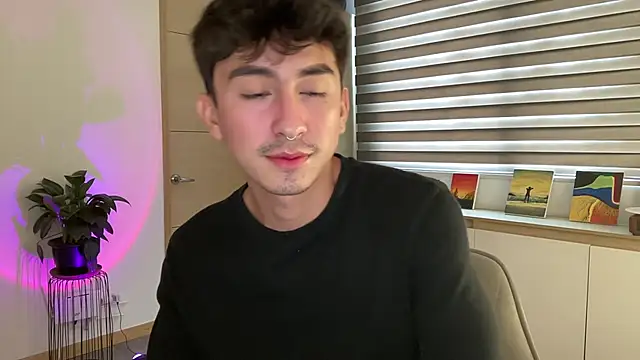 sweettaaron01 online show from 10.08.25