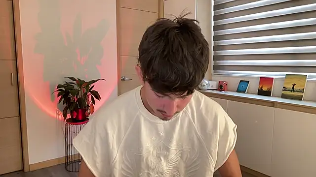 sweettaaron01 online show from 10.17.25