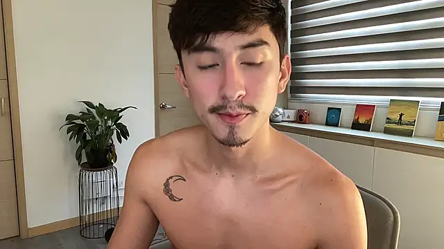 sweettaaron01 online show from 10.22.25