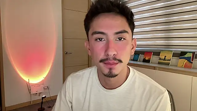 sweettaaron01 online show from 11.18.25