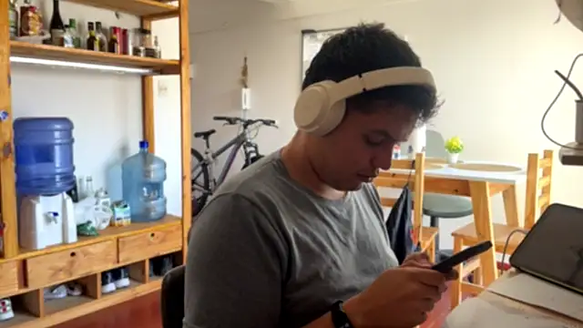 Haustin202 online show from 10.31.25