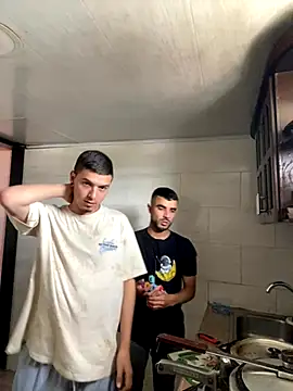 Maiki Foxx online show from 10.25.25