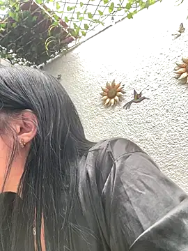 Emma HotLatina online show from 12.19.25