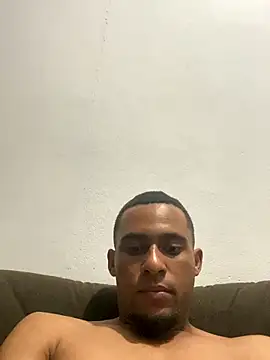 Snapshot of freedmar chatting on 10.18.25 freedmar online show from 10.18.25