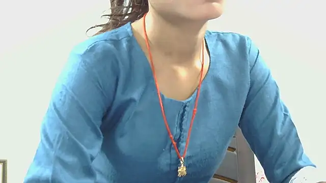 Snapshot of Aarti_misty71 chatting on 10.12.25 Aarti misty71 online show from 10.12.25