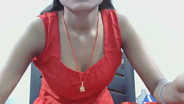 Snapshot of Aarti_misty71 chatting on 10.19.25 Aarti misty71 online show from 10.19.25