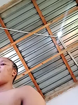 HugeTitisxx online show from 10.02.25