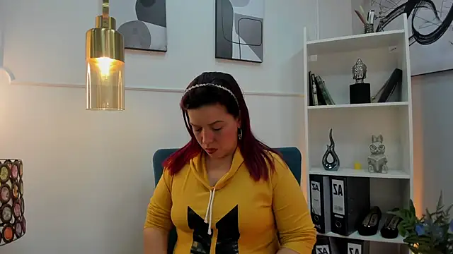 Snapshot of VeronicaBlake chatting on 06.14.26 VeronicaBlake online show from 06.14.26
