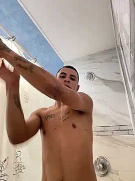 Snapshot of david_omr chatting on 11.01.25 david omr online show from 11.01.25