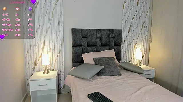 MissVioleet  online show from 02.05.26