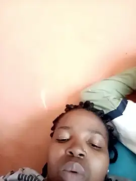 ShySexyBaddiexx online show from 01.09.26