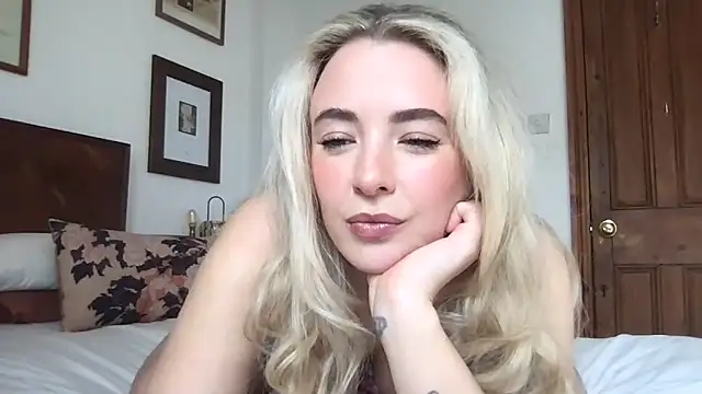 rosiegirl33 online show from 03.20.26