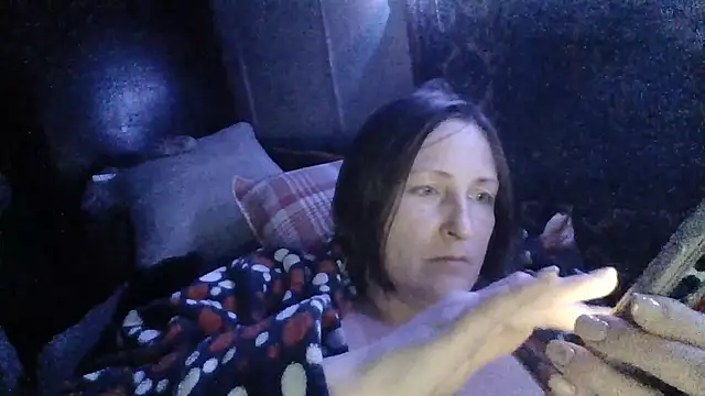 Snapshot of AllaSowinskaya chatting on 03.22.26 AllaSowinskaya online show from 03.22.26