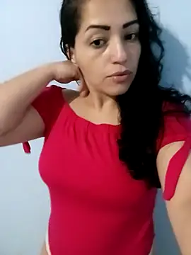 Snapshot of Yuricomesor chatting on 09.21.25 Yuricomesor online show from 09.21.25