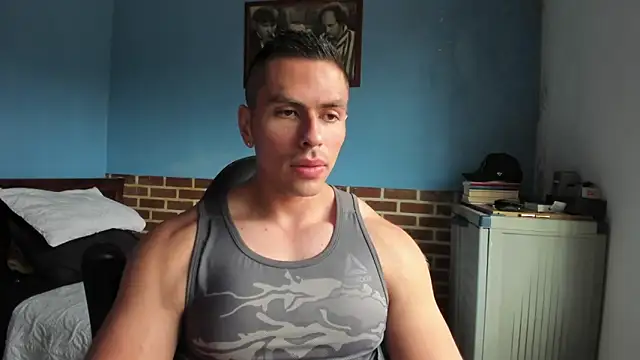 Snapshot of justinkarter chatting on 09.08.25 justinkarter online show from 09.08.25