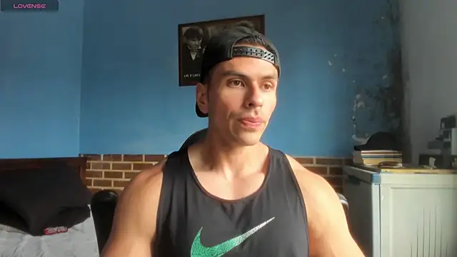 Snapshot of justinkarter chatting on 04.29.26 justinkarter online show from 04.29.26