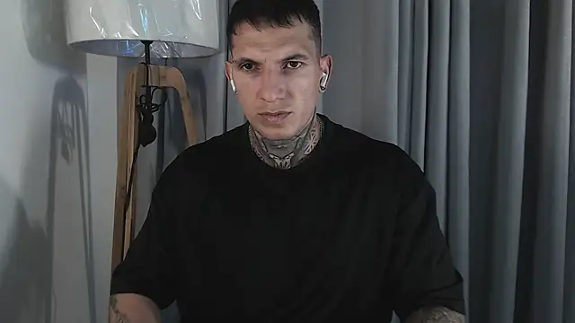 Snapshot of Shane_Clay chatting on 09.08.25 Shane Clay online show from 09.08.25