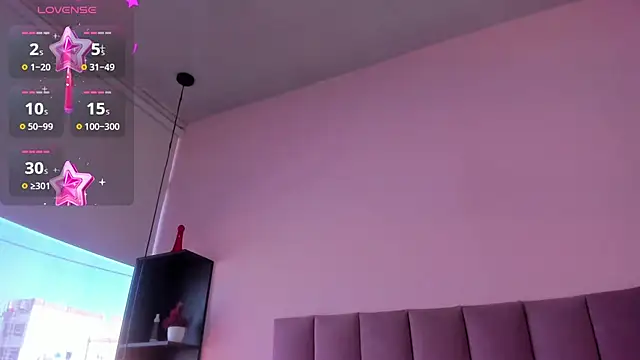 violet myerrs online show from 10.15.25