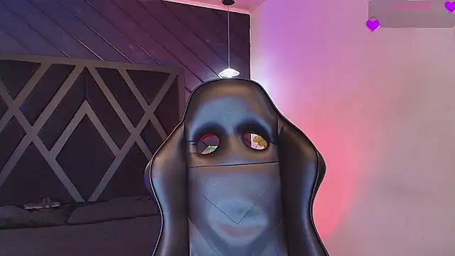 zoe martins  online show from 03.21.26