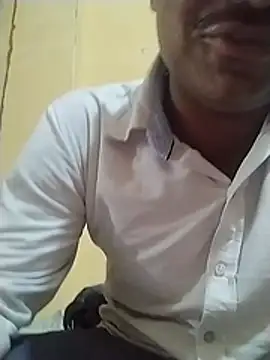 Dickdelhi online show from 07.04.26