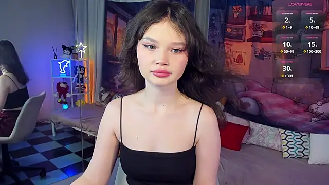 EmilyChaves online show from 12.16.25