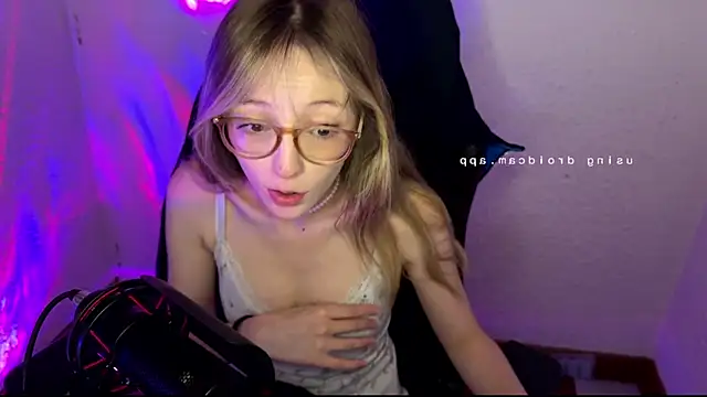 ReenKitty online show from 05.05.26