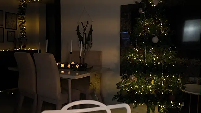 isabella-garcia- online show from 12.03.25