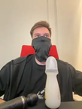 AyatoriKamado online show from 09.12.25