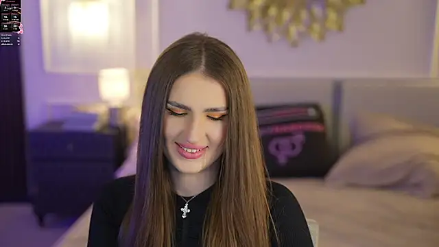 Snapshot of Goldie_Flame chatting on 10.12.25 Goldie Flame online show from 10.12.25