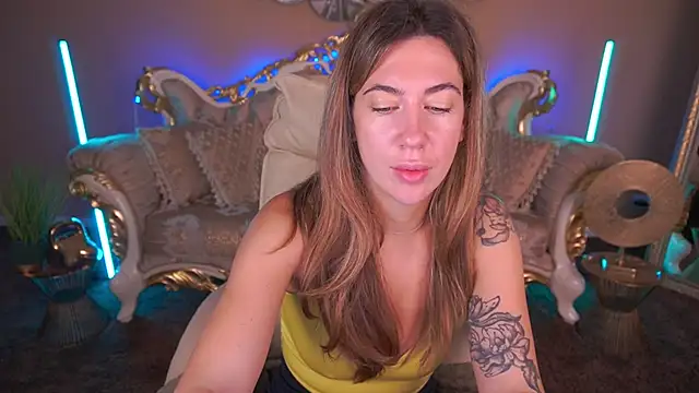 KateShanny online show from 11.28.25