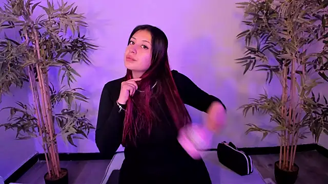 Aphriil   online show from 10.14.25