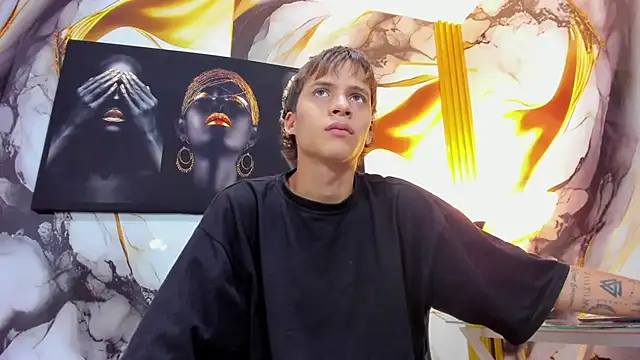 Snapshot of mono_blonde chatting on 07.09.26 mono blonde online show from 07.09.26
