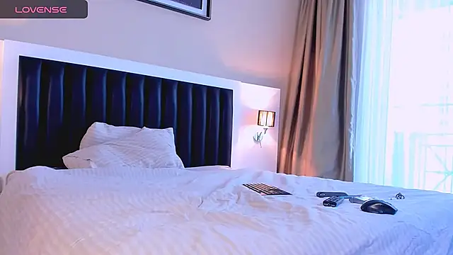 marrenaa online show from 11.19.25