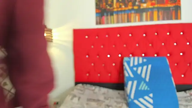 carolinacrus01 online show from 09.30.25