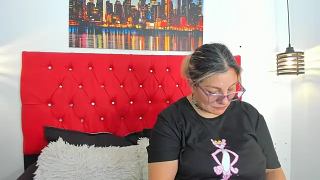 carolinacrus01 online show from 02.26.26