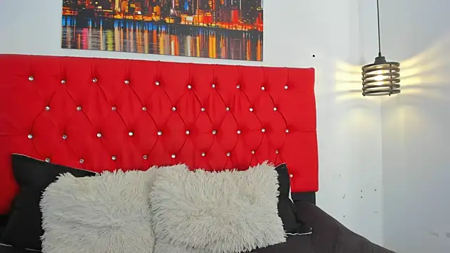 carolinacrus01 online show from 02.27.26