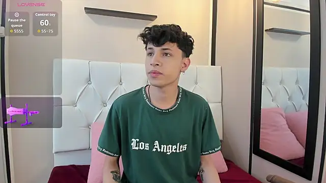 Axel  Evans online show from 09.10.25