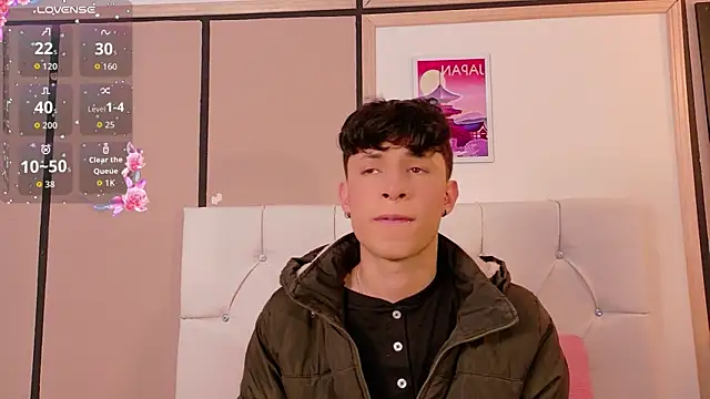 Snapshot of Axel__Evans chatting on 04.01.26 Axel Evans online show from 04.01.26
