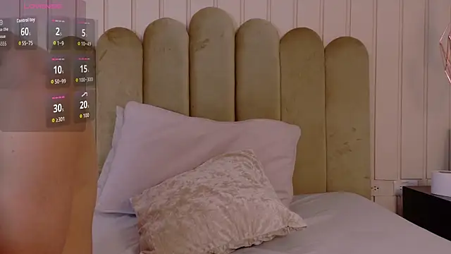 juliie star online show from 04.03.26