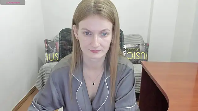 Snapshot of Alisha_Skyes chatting on 07.07.26 Alisha Skyes online show from 07.07.26